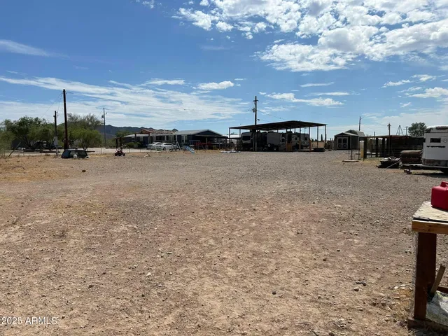 a view of a terrace space