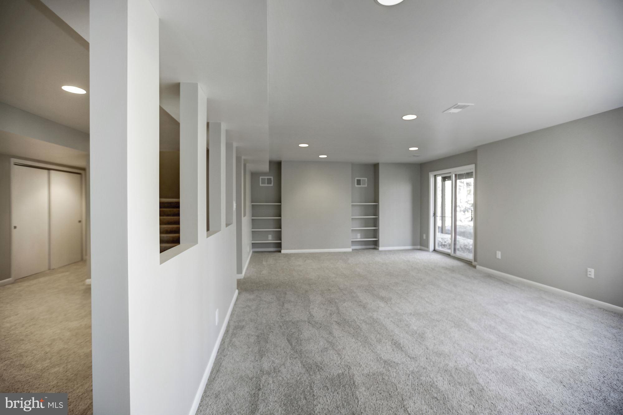 1593 North Village Road Reston, VA 20194 - Photo 22 of 30 Rec Room