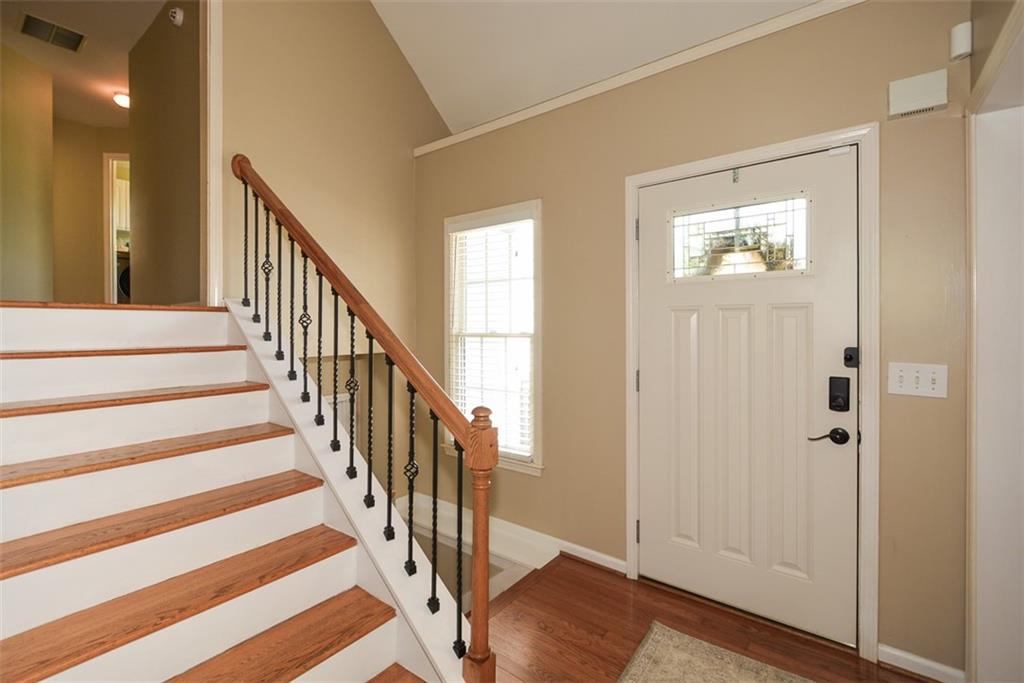 10 Arbor Hills Road South Talking Rock, GA 30175 - Photo 13 of 89 a view of a hallway with wooden floor and entryway