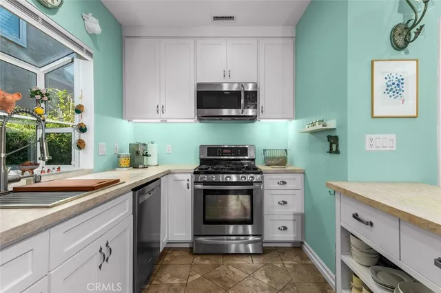 $2,286,000 | 5101 Chateau Circle, Irvine, CA 92604