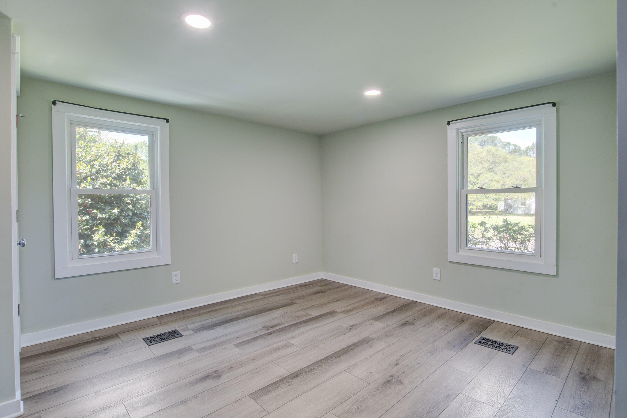 200 State Rd S-8-384 Goose Creek, SC 29445 - Photo 15 of 21