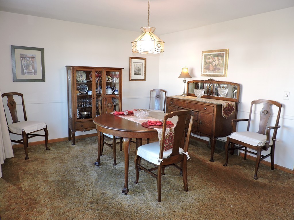 140 Clover Road Ludlow, MA 01056 - Photo 5 of 20 Gallery Image 5