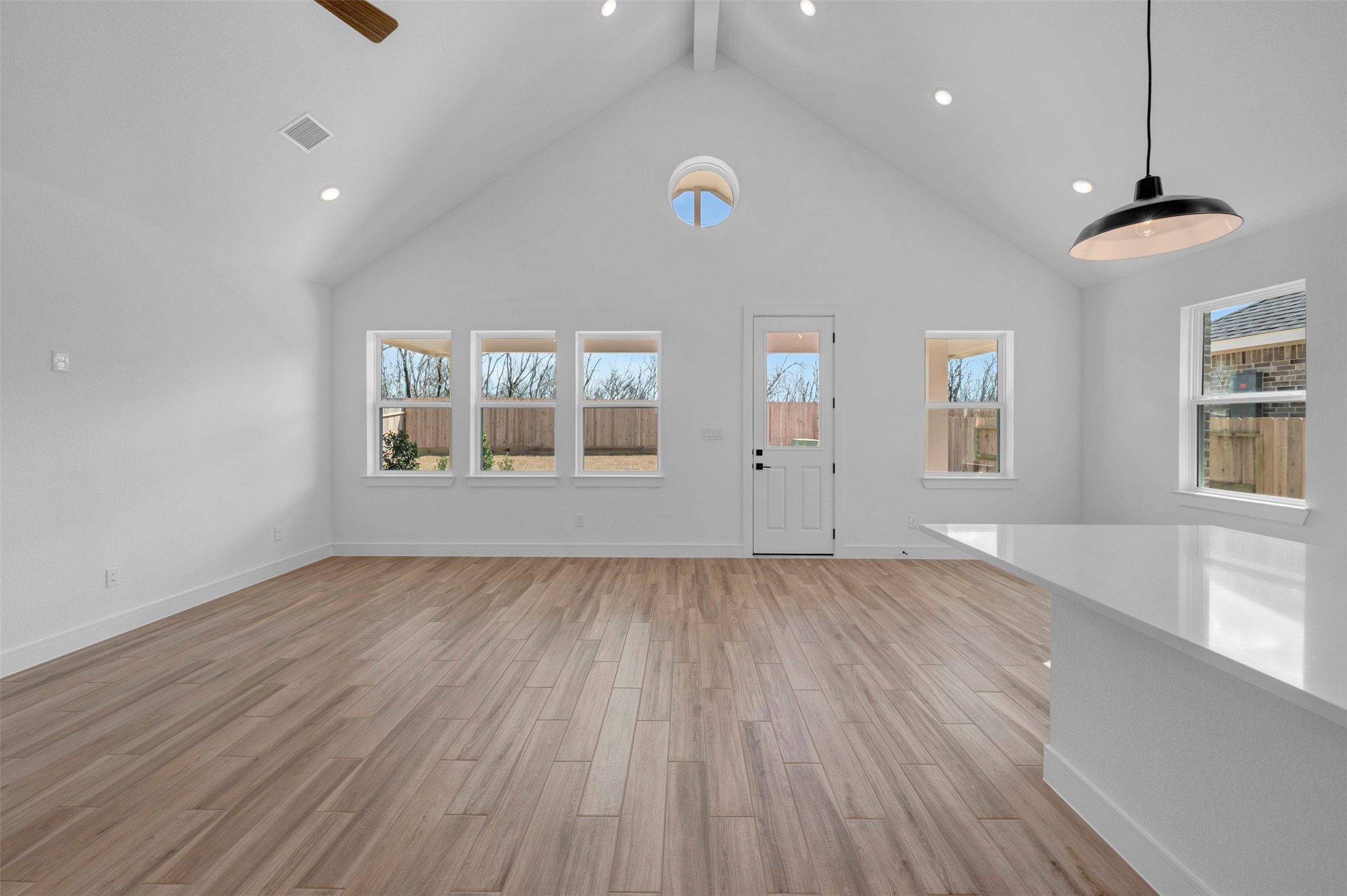 2819 Duchess Drive Rosenberg, TX 77471 - Photo 7 of 36 Bright and open living area with vaulted ceilings (*Photo not of actual home and used for illustration purposes only.)