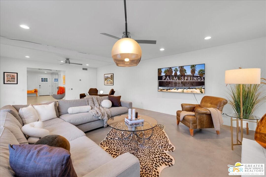 2210 East Powell Road Palm Springs, CA 92262 - Photo 16 of 71