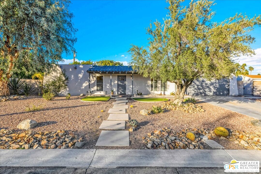 2210 East Powell Road Palm Springs, CA 92262 - Photo 2 of 71
