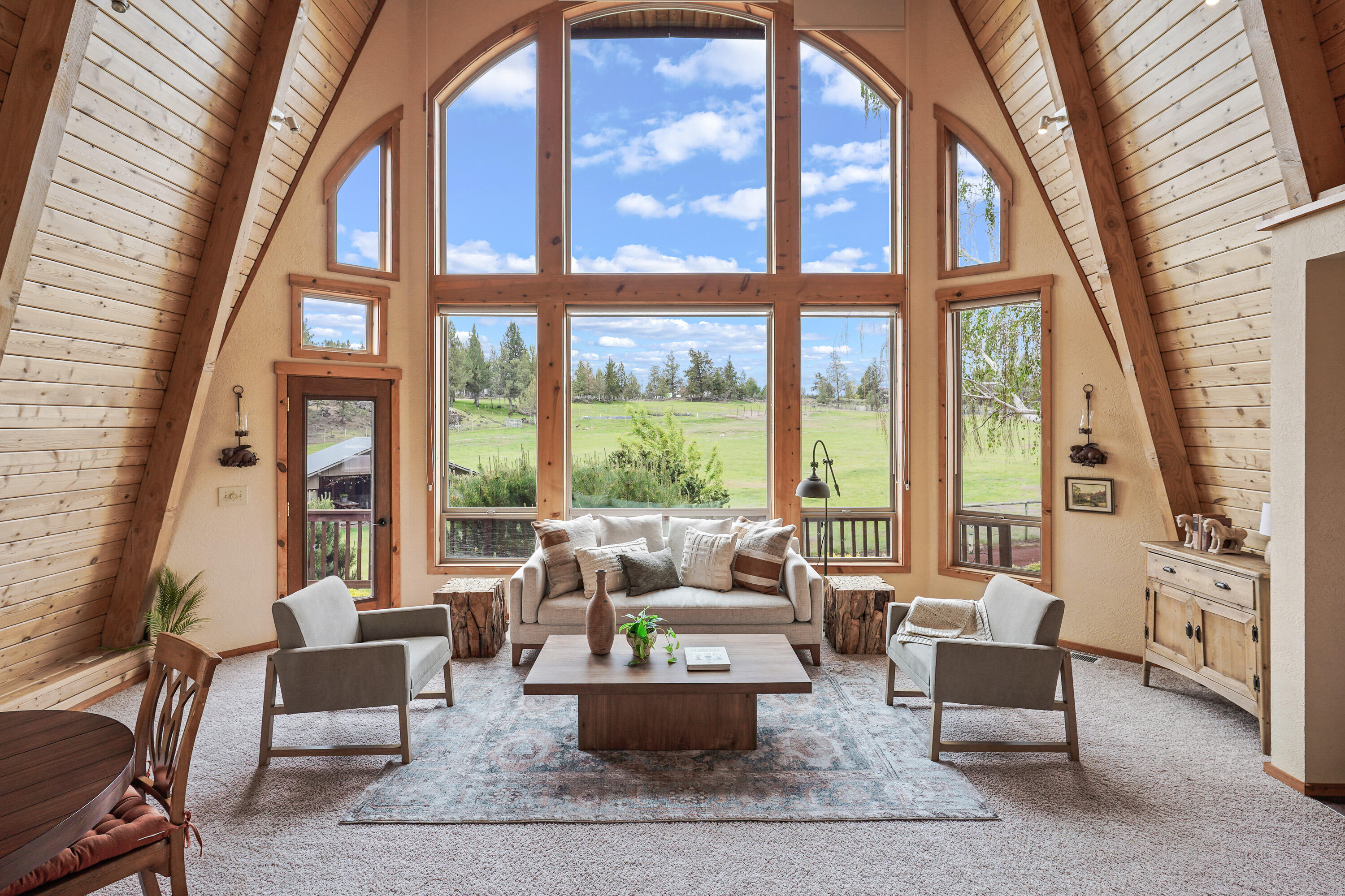 62760 Dixon Loop Bend, OR 97701 - Photo 11 of 69 11 sunroom