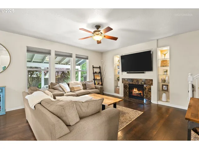 $709,000 | 20102 Southwest 54th Terrace, Tualatin, OR 97062