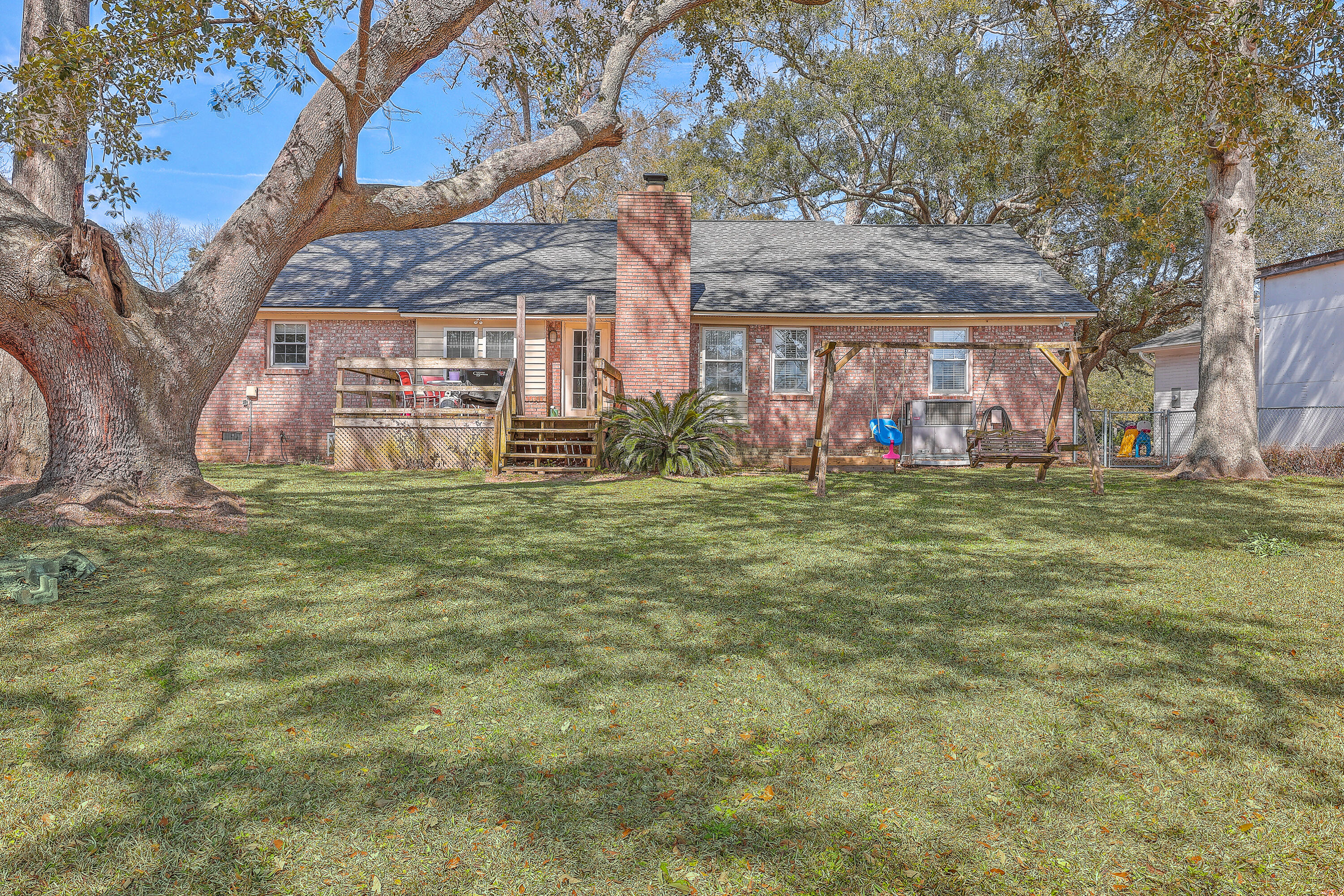 886 Piccadilly Circle Charleston, SC 29412 - Photo 35 of 66 ZYN_6922_3_4_5_6_7_8