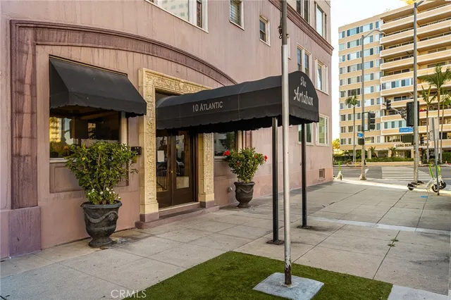 $499,000 | 10 Atlantic Way, Long Beach, CA 90802