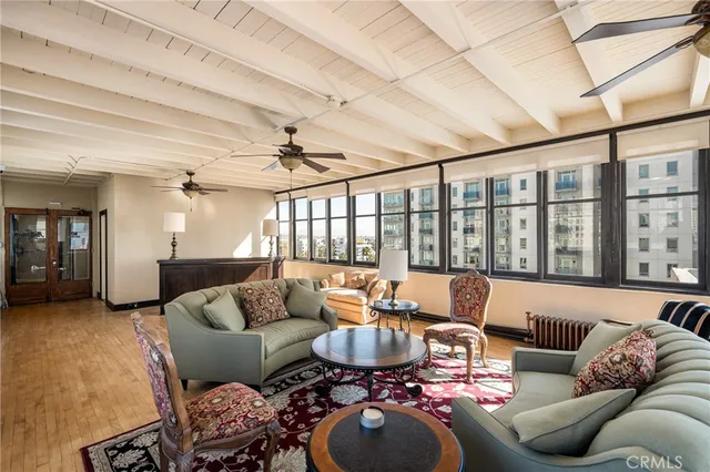 $499,000 | 10 Atlantic Way, Long Beach, CA 90802