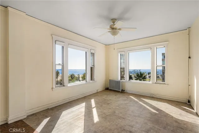 $499,000 | 10 Atlantic Way, Long Beach, CA 90802