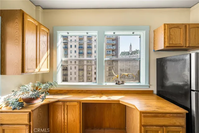 $499,000 | 10 Atlantic Way, Long Beach, CA 90802