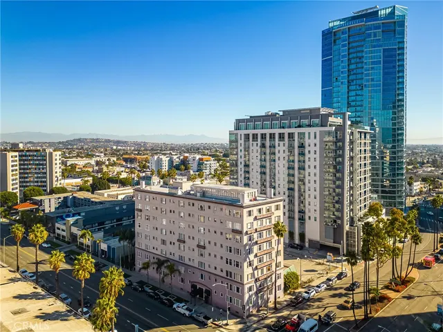 $499,000 | 10 Atlantic Way, Long Beach, CA 90802