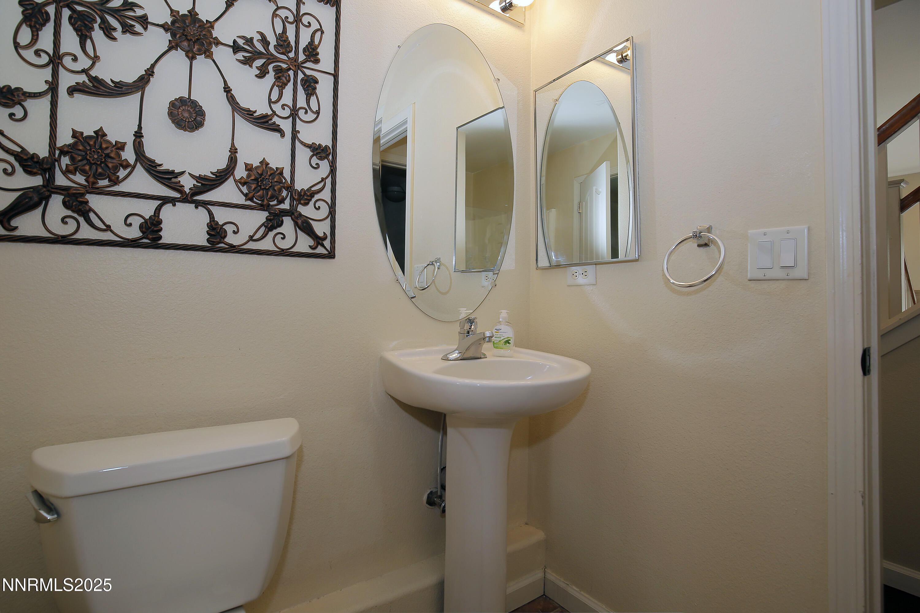 20 Tanea Court Reno, NV 89511 - Photo 25 of 32 bathroom1a