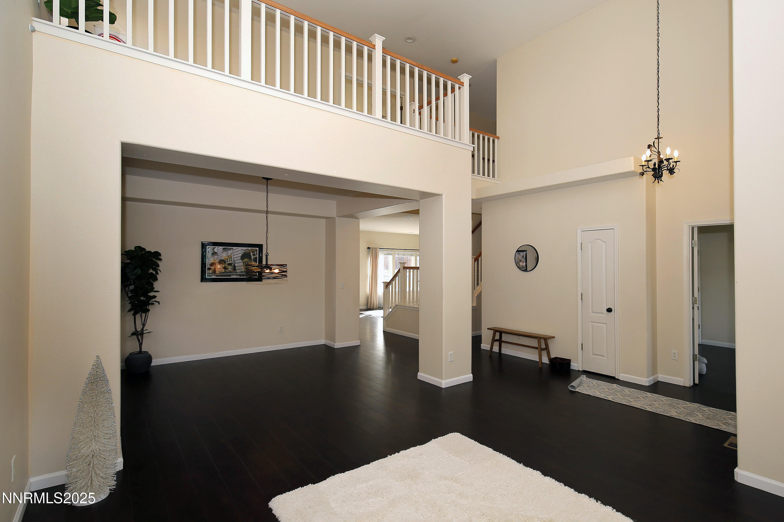 20 Tanea Court Reno, NV 89511 - Photo 7 of 32 great room1