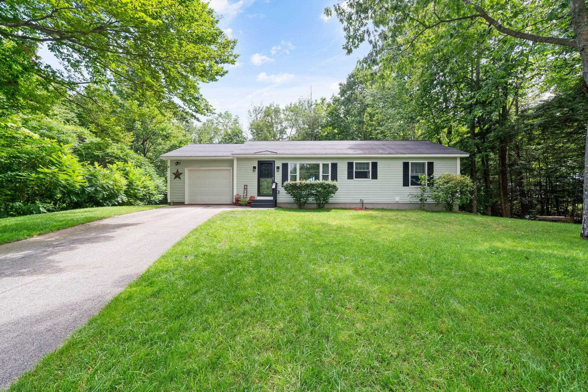 16 Symonds Road Hillsborough, NH 03244 - Photo 2 of 28