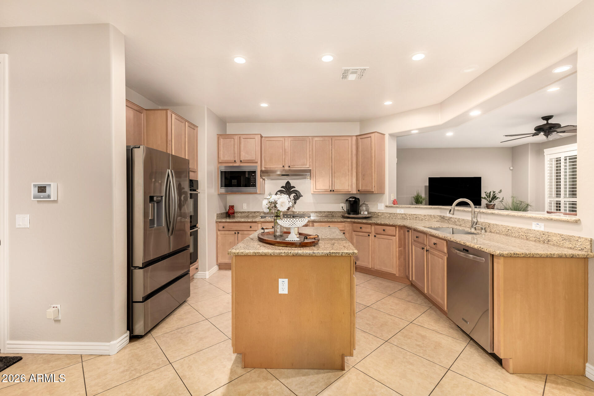 15313 West Roma Avenue Goodyear, AZ 85395 - Photo 13 of 37 Kitchen