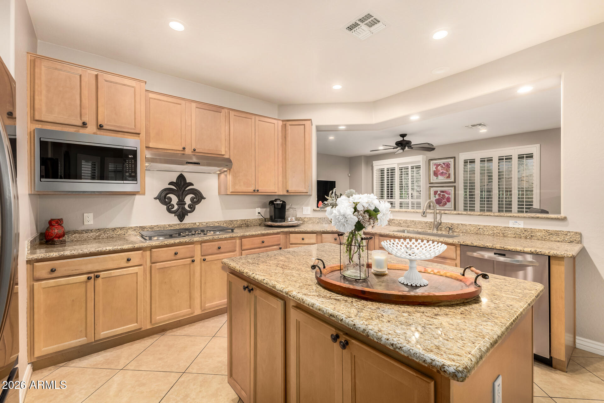 15313 West Roma Avenue Goodyear, AZ 85395 - Photo 15 of 37 Kitchen