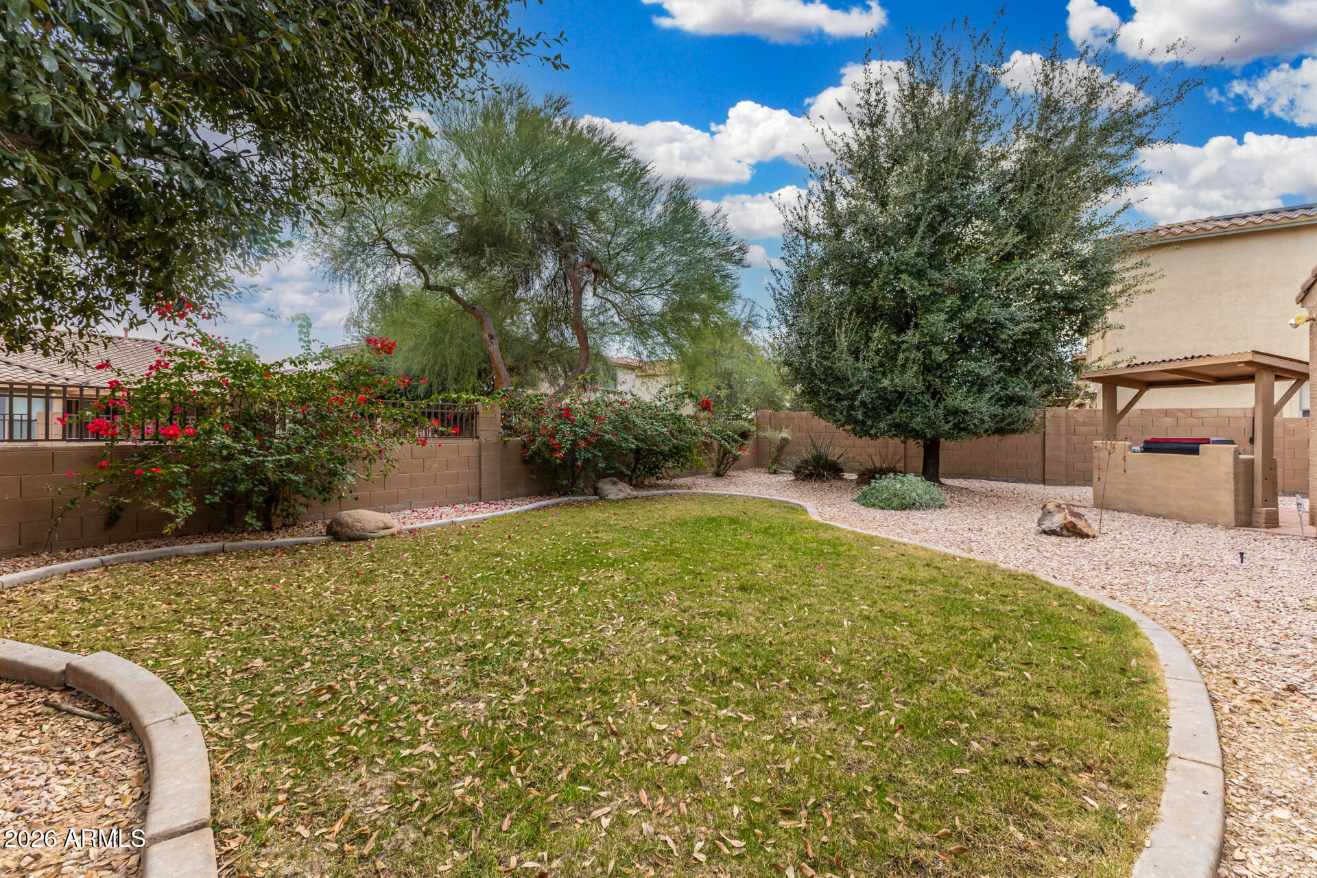 15313 West Roma Avenue Goodyear, AZ 85395 - Photo 35 of 37 Yard