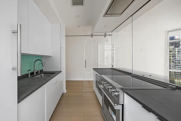 $13,750 | 207 East 57th Street, Unit 16A | Midtown East