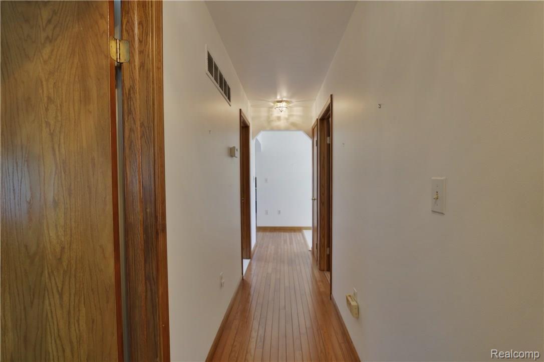 10604 Dunn Road Memphis, MI 48041 - Photo 11 of 24 hallway.jpg