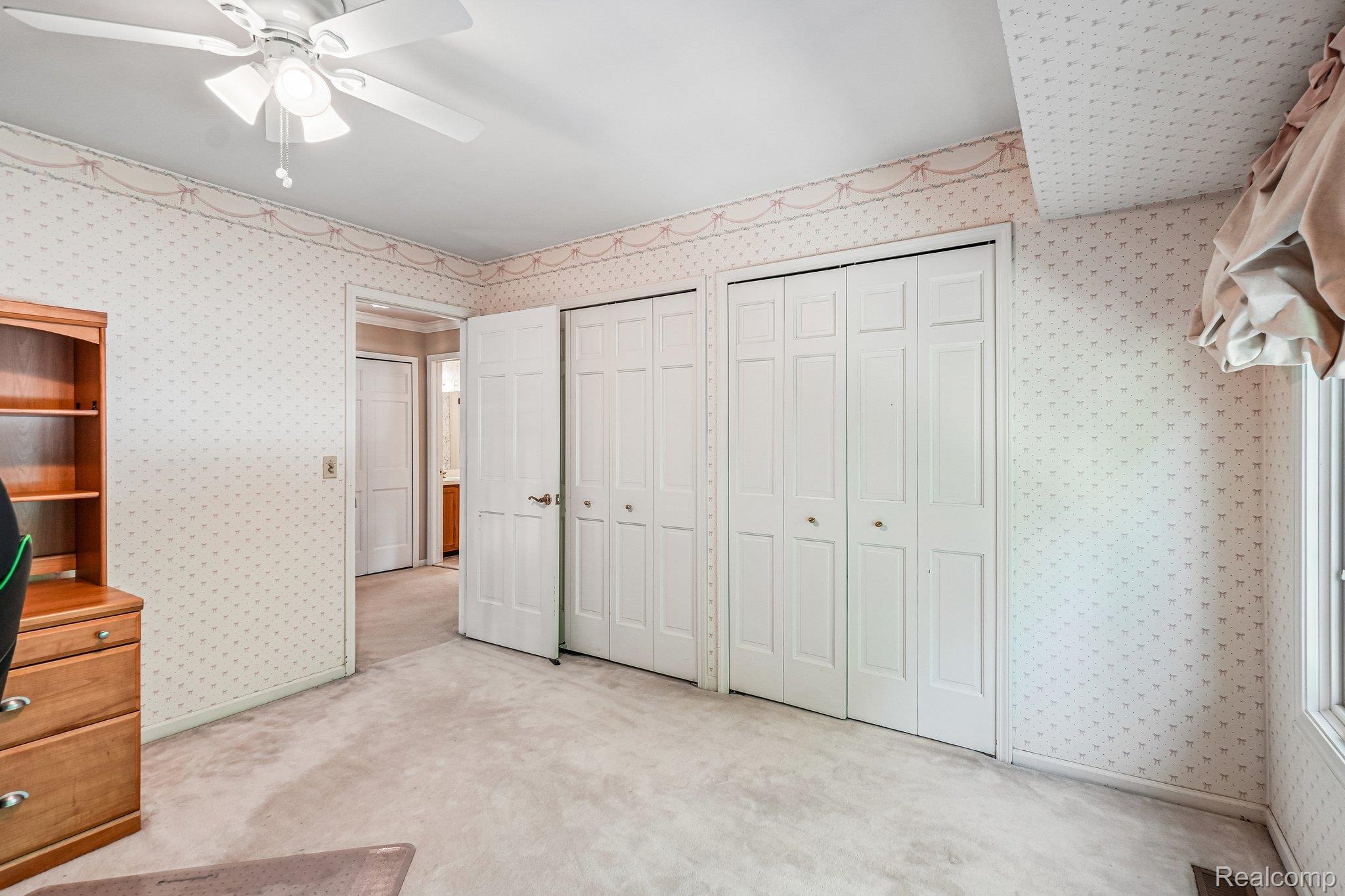 4523 Rivers Edge Drive Troy, MI 48098 - Photo 31 of 66 31-web-or-mls-Rivers Edge Dr-S0306-031.jpg