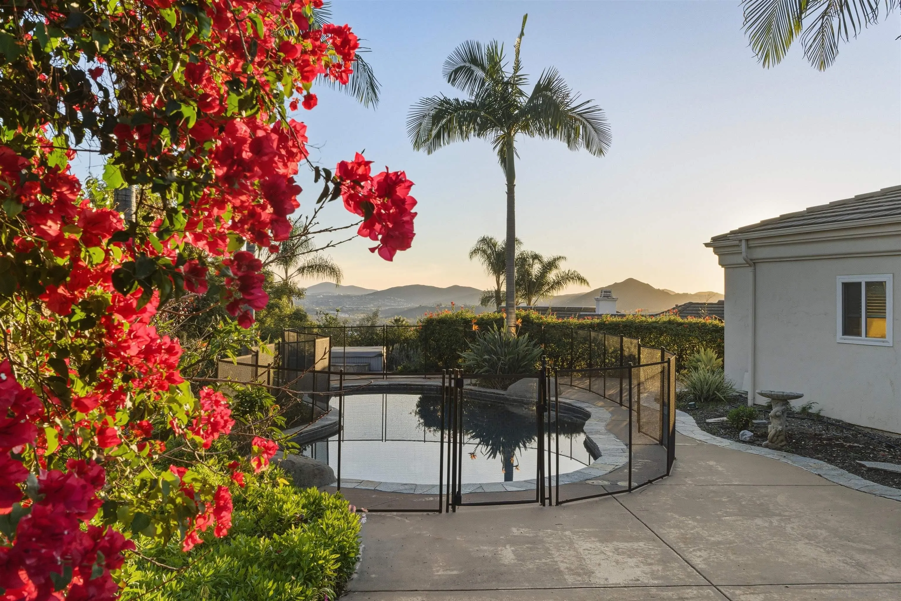 2464 Canyon Creek Road Escondido, CA 92025 - Photo 8 of 42
