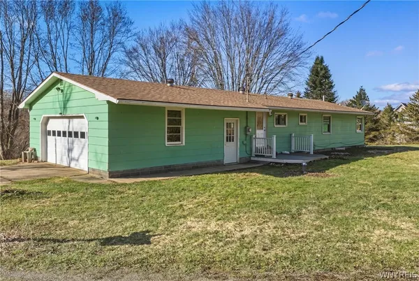 $189,999 | 1040 Hughes Road, Freedom, NY 14009