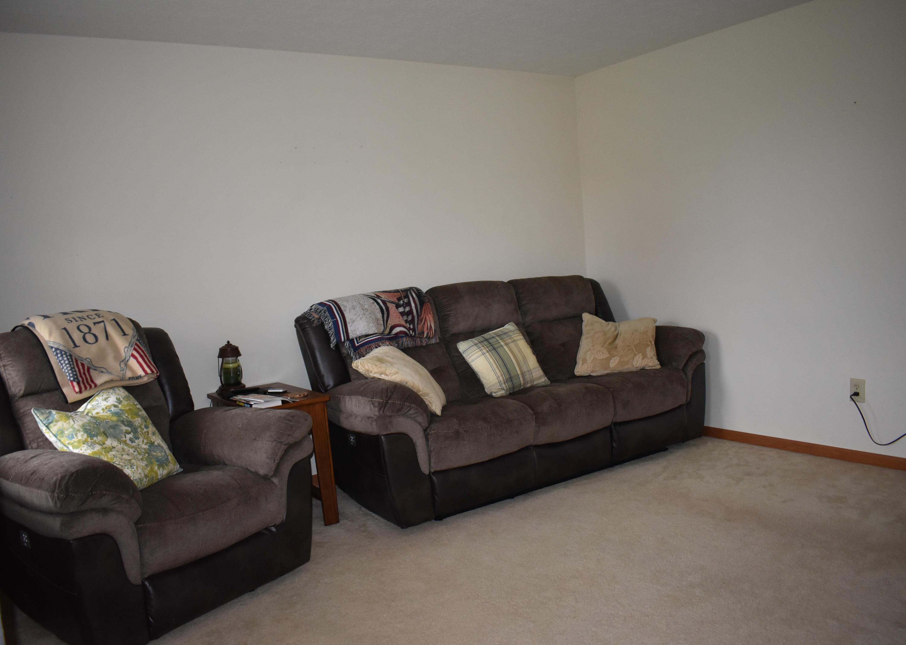 2075 Callahan Road South Vienna, OH 45369 - Photo 12 of 23