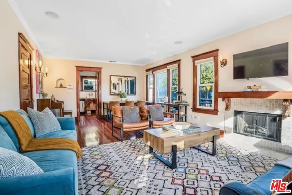 $4,795 | 4253 Fountain Avenue, Los Angeles, CA 90027