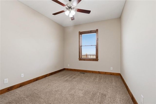 $850,000 | 3776 Utah Terrace, Wellsville, KS 66092