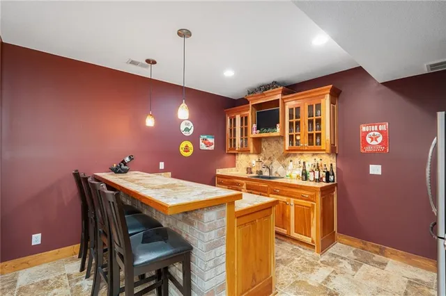 $850,000 | 3776 Utah Terrace, Wellsville, KS 66092