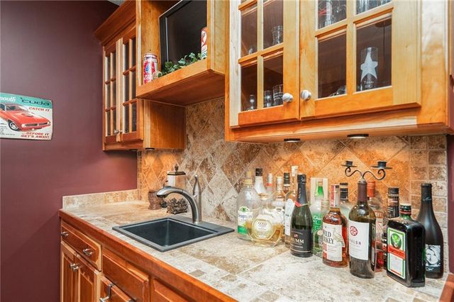 $850,000 | 3776 Utah Terrace, Wellsville, KS 66092