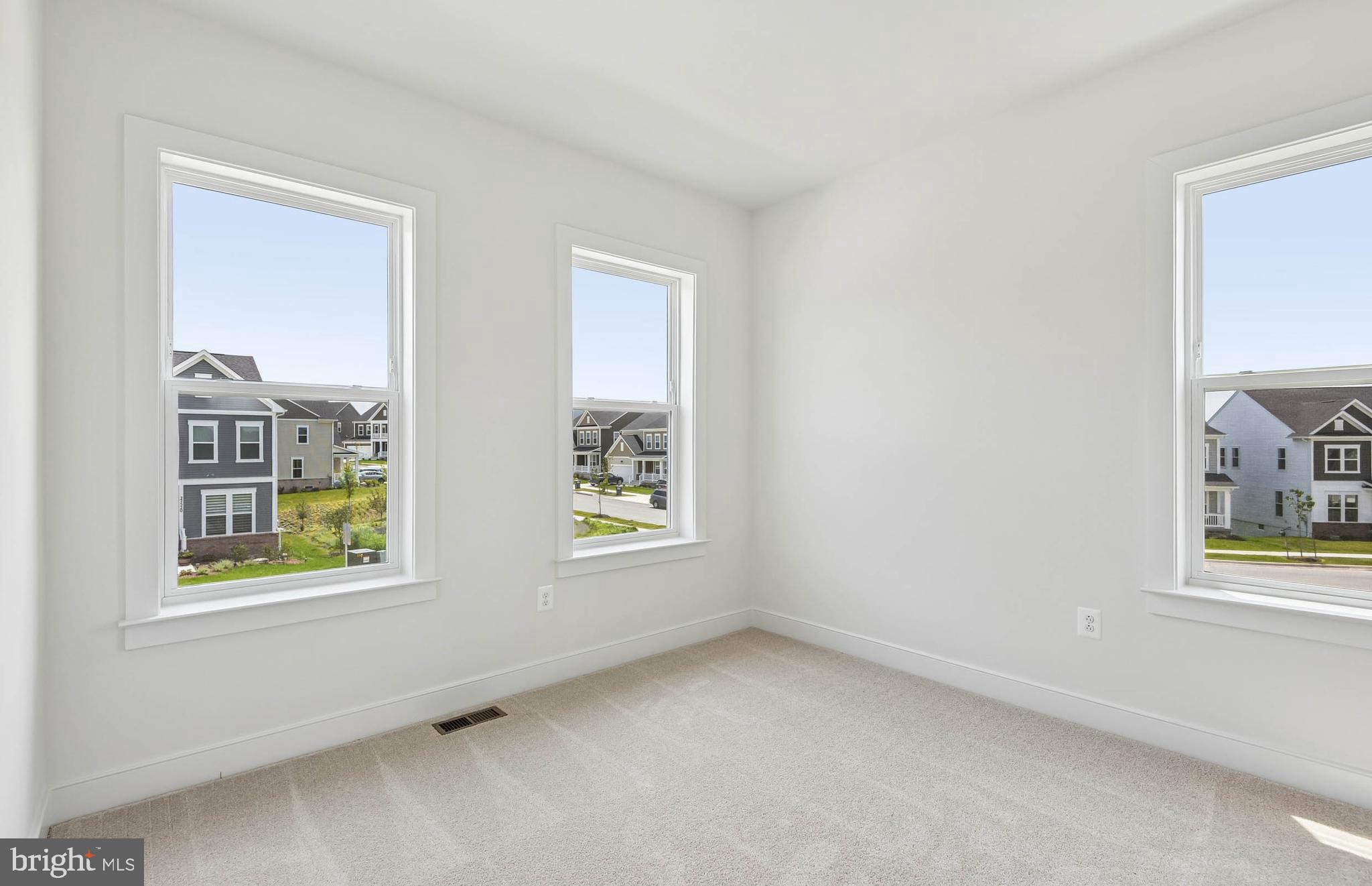 22521 Sculpin Brk Road Boyds, MD 20841 - Photo 33 of 58 Secondary Bedroom - Actual Home