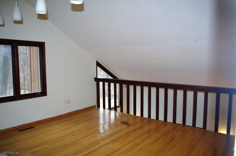 17 Village Way Vernon, NJ 07462 - Photo 12 of 21