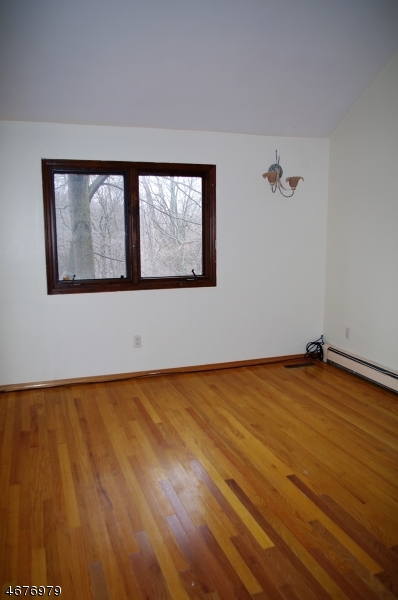 17 Village Way Vernon, NJ 07462 - Photo 13 of 21