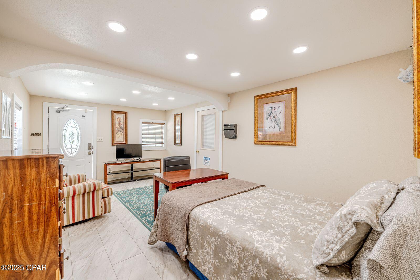 2706 Sapp Road Cottondale, FL 32431 - Photo 40 of 47