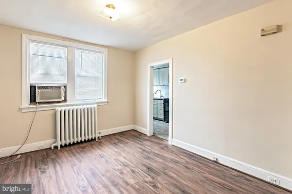 $1,800 | 216 South Broom Street, Wilmington, DE 19805