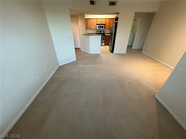 $1,300 | 4400 South Jones Boulevard, Unit 2052, Las Vegas, NV 89103