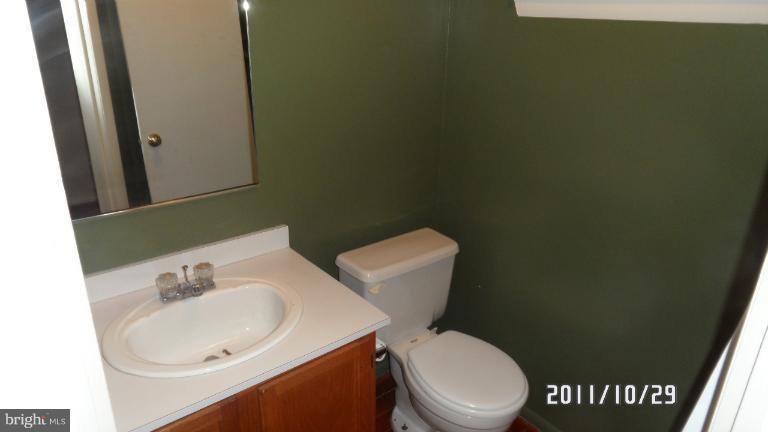 6346 Red Haven Road Columbia, MD 21045 - Photo 4 of 11 Bath