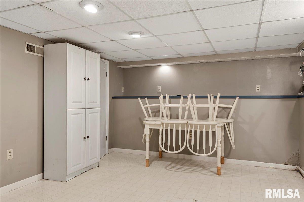 916 Henrietta Street Springfield, IL 62704 - Photo 23 of 32 Gallery Image 23