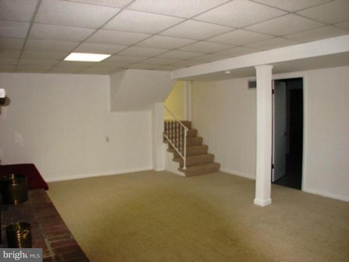 3713 North Glebe Road Arlington, VA 22207 - Photo 27 of 30 a view of an empty room with stairs