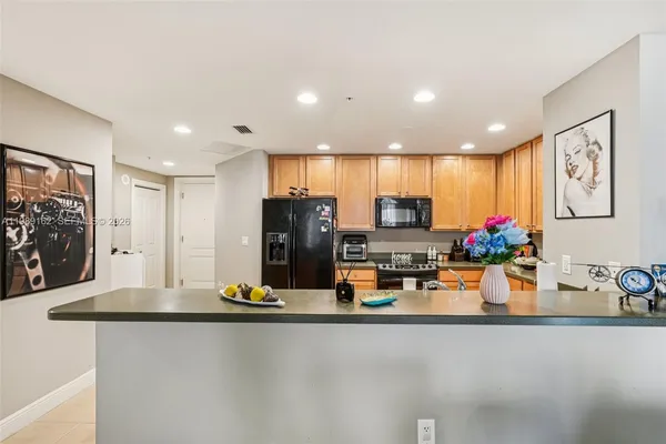 $2,650 | 5781 Cape Harbour Drive, Unit 903, Cape Coral, FL 33914