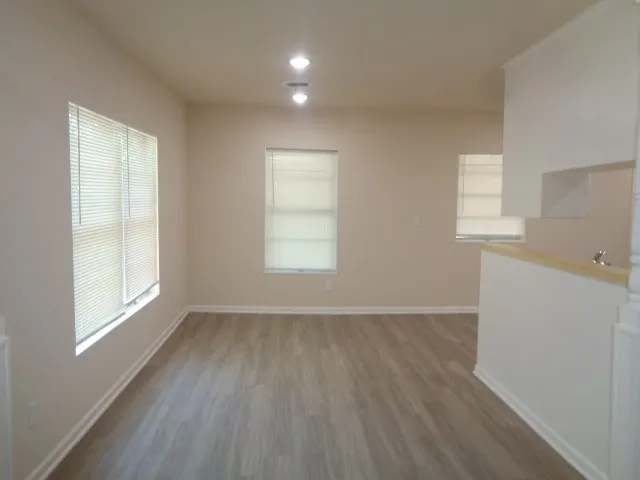 $1,495 | 510 Massey Tompkins Road, Baytown, TX 77521