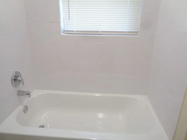 $1,495 | 510 Massey Tompkins Road, Baytown, TX 77521