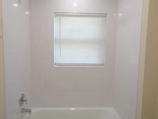 $1,495 | 510 Massey Tompkins Road, Baytown, TX 77521