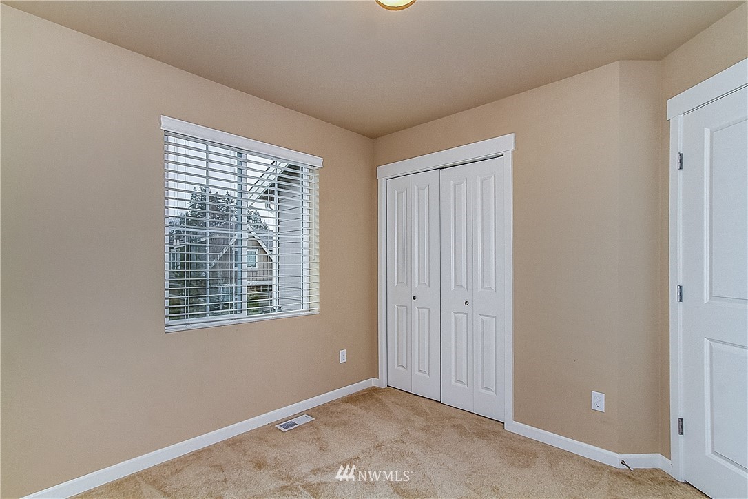 3732 219th Place Southeast Bothell, WA 98021 - Photo 15 of 20