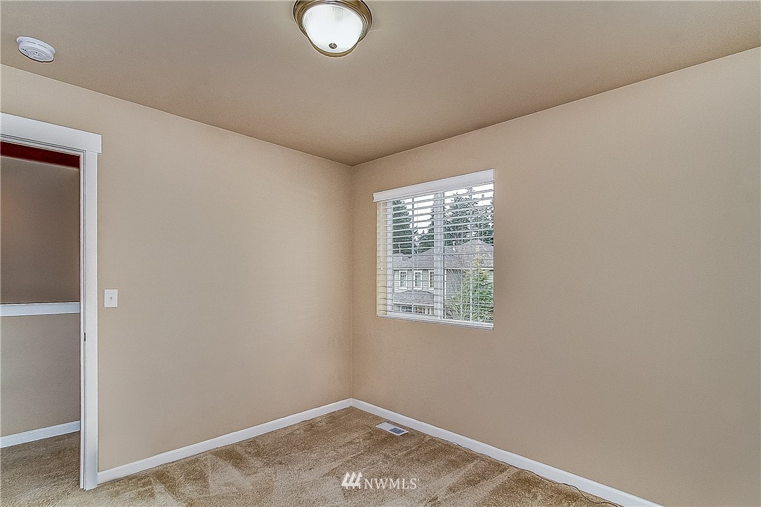 3732 219th Place Southeast Bothell, WA 98021 - Photo 16 of 20