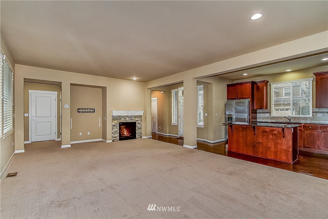 3732 219th Place Southeast Bothell, WA 98021 - Photo 4 of 20