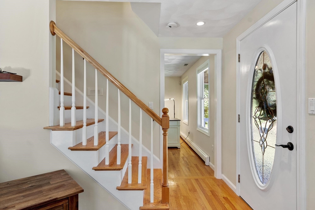 26 Worden Road Tyngsborough, MA 01879 - Photo 6 of 42